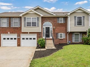 1368 Bluebonnet Dr, Clarksville, TN 37042