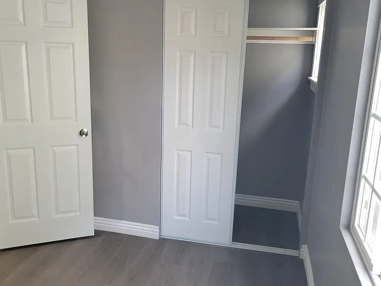 2926 Jeffries Ave — Photo 31