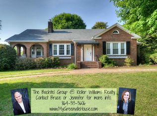 319 W Main St, Taylors, SC 29687