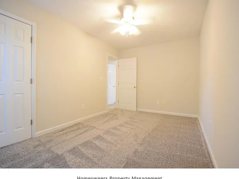 5840 Horton Pl — Photo 13