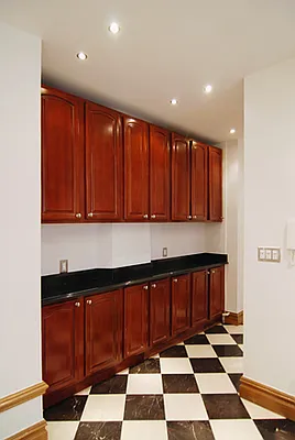 Rented by WAM Partners - William Moses Co. | media 153