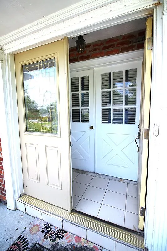 1 bed, 1.0 bath, 800 sqft, $1,800 — Photo 2