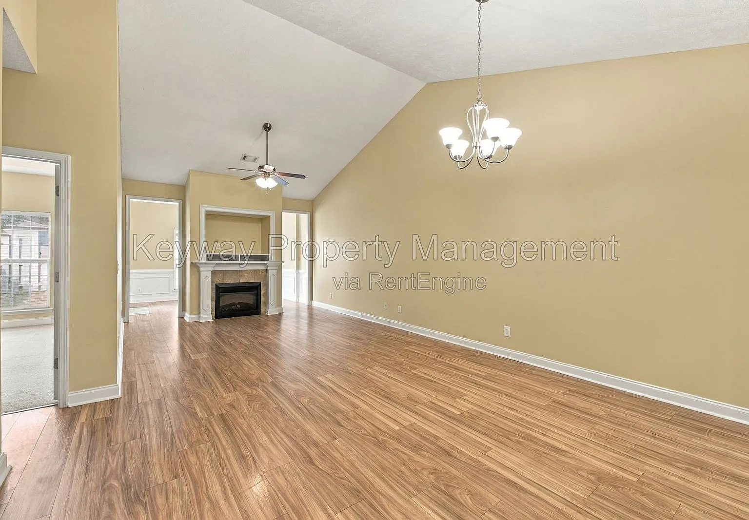 2 bed, 2.0 bath, 1276 sqft, $1,435 — Photo 4