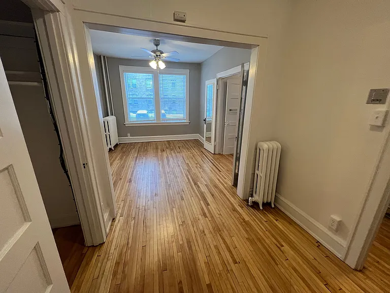 Stevens Square Apartments — Photo 44