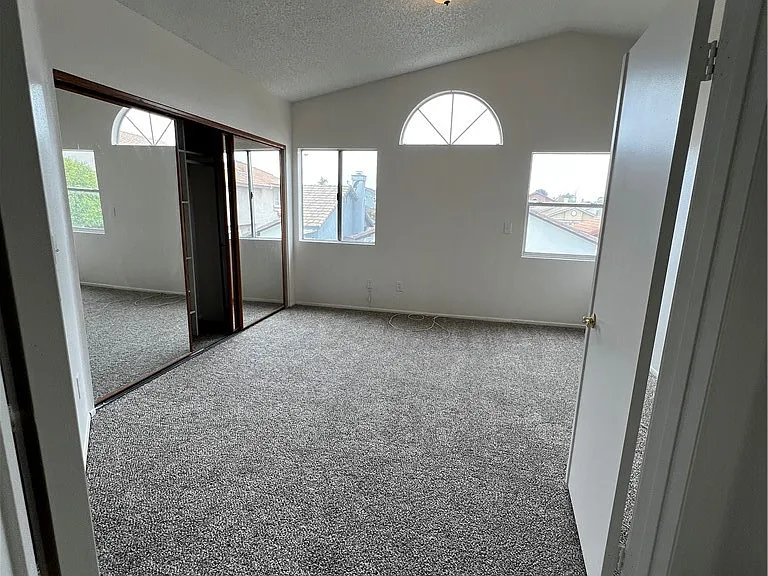 1195 Bautista Ln — Photo 7
