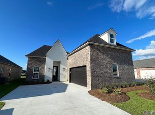 2933 Woodgrove Way, Baton Rouge, LA 70810