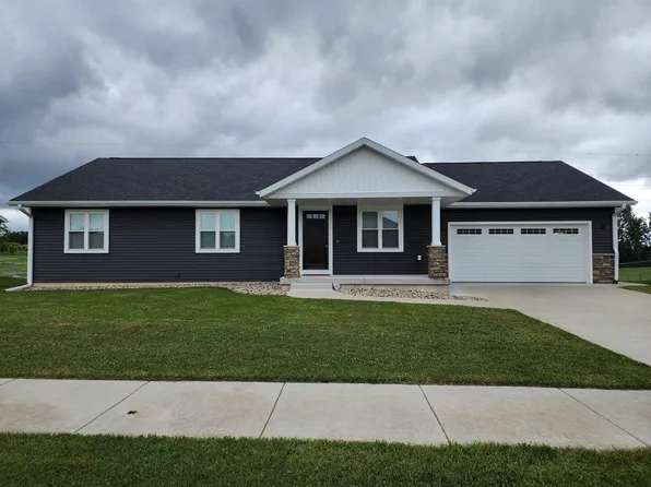 411 Nicholas Street, Tomah, WI 54660