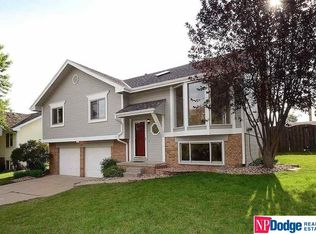 1207 N 156th Ave, Omaha, NE 68118