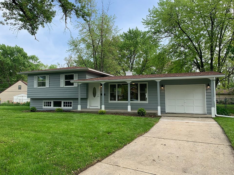 1st image of 17 Wyndham Dr