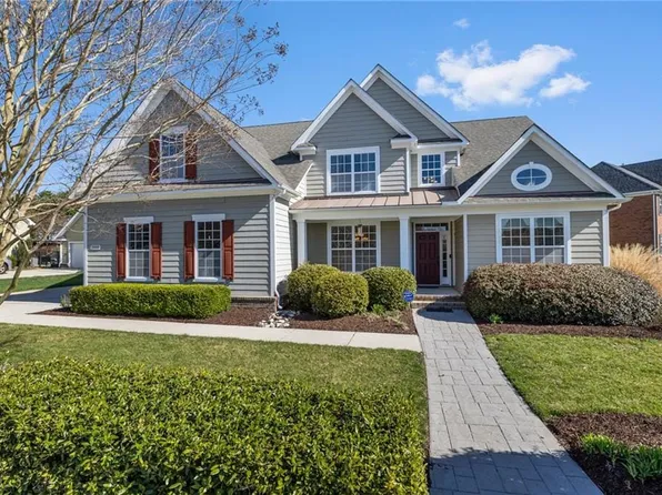 2000 Kittridge Dr, Virginia Beach, VA 23456