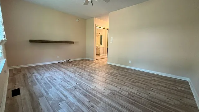 107 Redondo Ct S — Photo 6