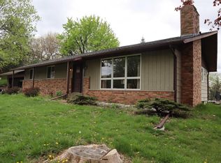 62305 Vineyard Rd, Prairie Du Chien, WI 53821