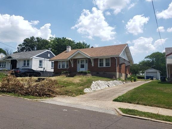 2nd image of 2362 S Milton Ave