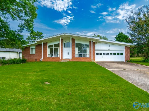 1217 Kingsway Rd SE, Huntsville, AL 35802