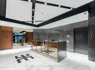 327 King St W #1807, Toronto, ON