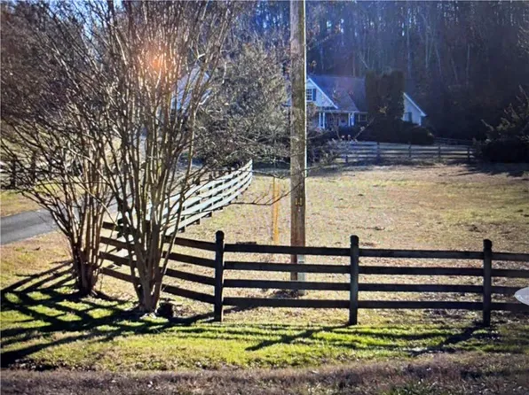 500 Reeves Station Rd SW, Calhoun, GA 30701