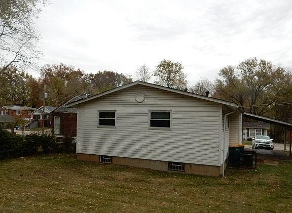 2nd image of 10145 Green Valley Dr