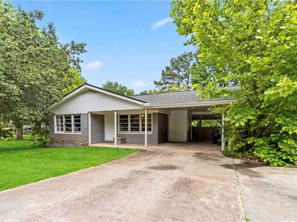 1176 Cardinal Rd NE, Conyers, GA 30012