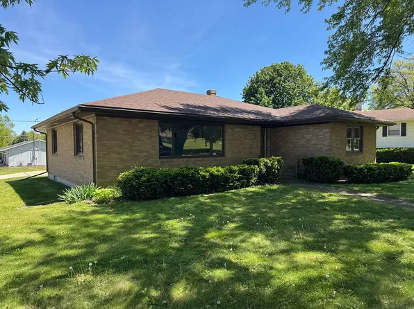 401 S Ridge St, Shannon, IL 61078