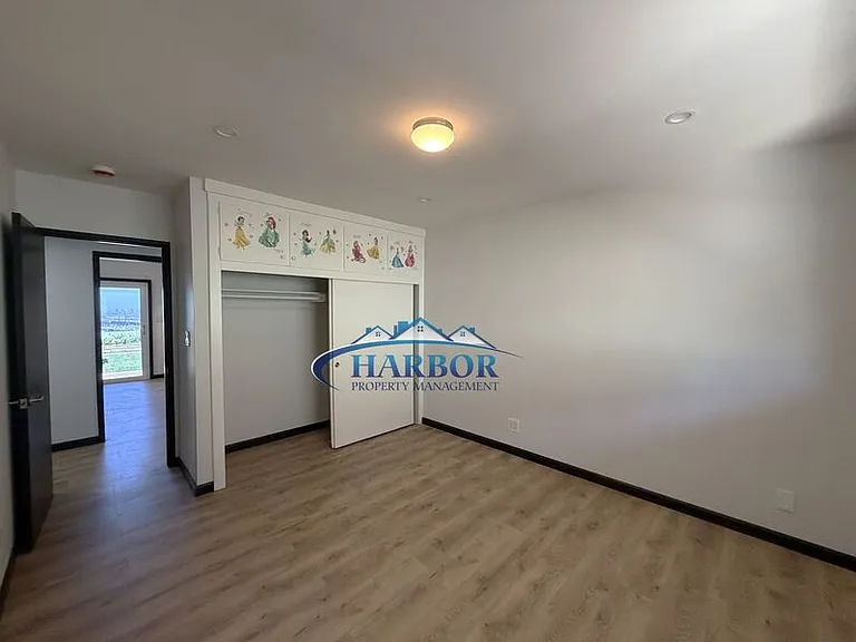 2315 Sparta Dr — Photo 23