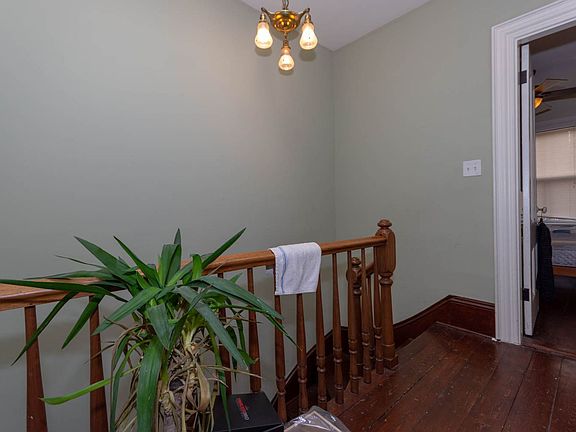 5th image of 34 Worthington St #2