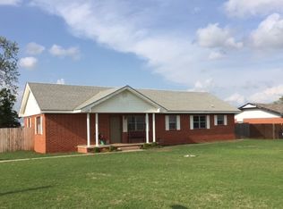 1124 Washita Ave, Mountain View, OK 73062