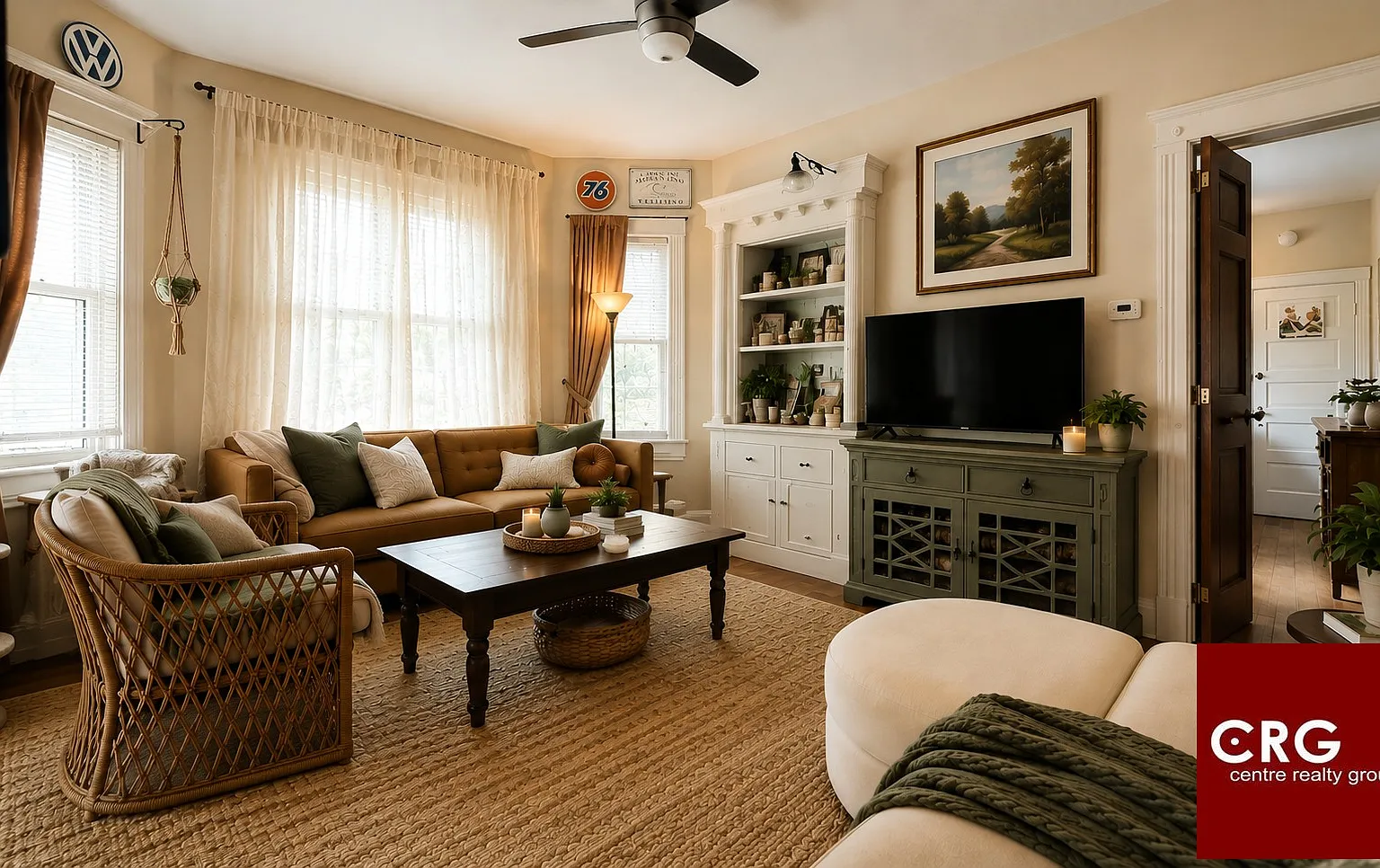 4 bed, 2.0 bath, $3,600 — Photo 1