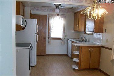 4th image of 6611 Brownfield Dr