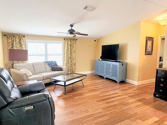 5th image of 3969 Oak Terrace Rd