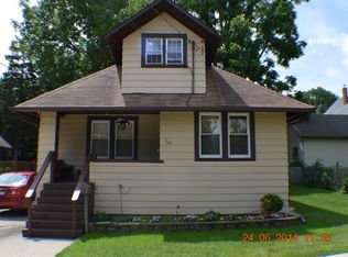 769 Shuler St, Elgin, IL 60123