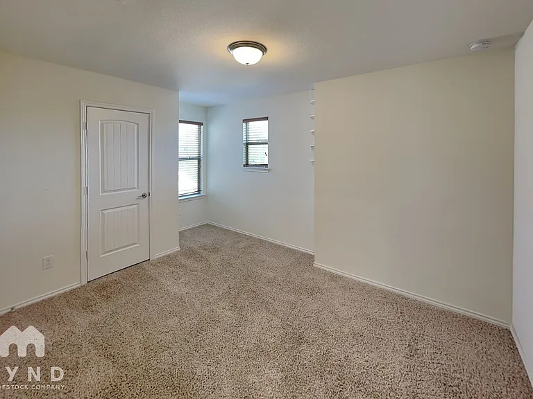 1125 Sampley Ln — Photo 19