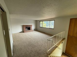 9921 N Waikiki Rd, Spokane, WA 99218