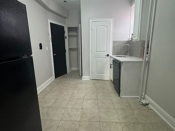 4th image of 235 56th St #1AA