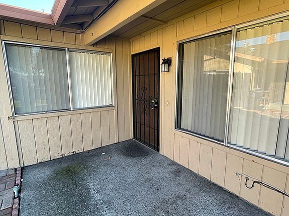 3rd image of 7330 Kelley Dr