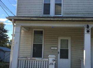 256 W Sugartree St, Wilmington, OH 45177
