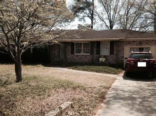 31 Bossis Dr, Charleston, SC 29407
