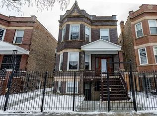 4135 W Cermak Rd, Chicago, IL 60623