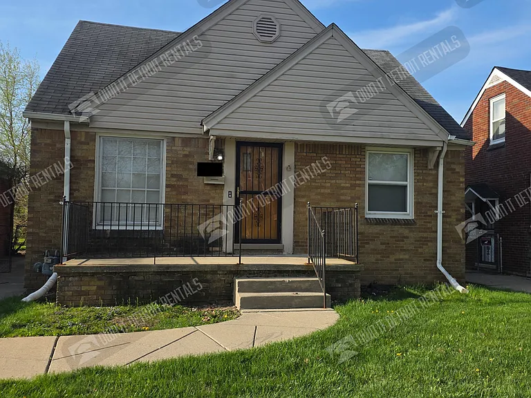 16670 Collingham Dr — Photo 1