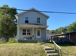 308 4th Ave, Moline, IL 61265