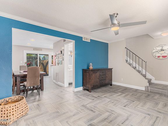 5th image of 1083 E MINTON Drive