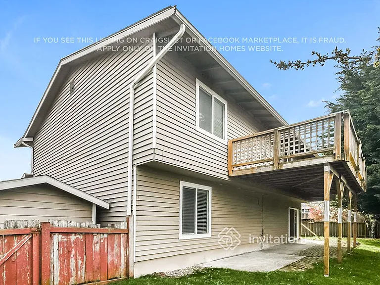 5069 37th St NE — Photo 17