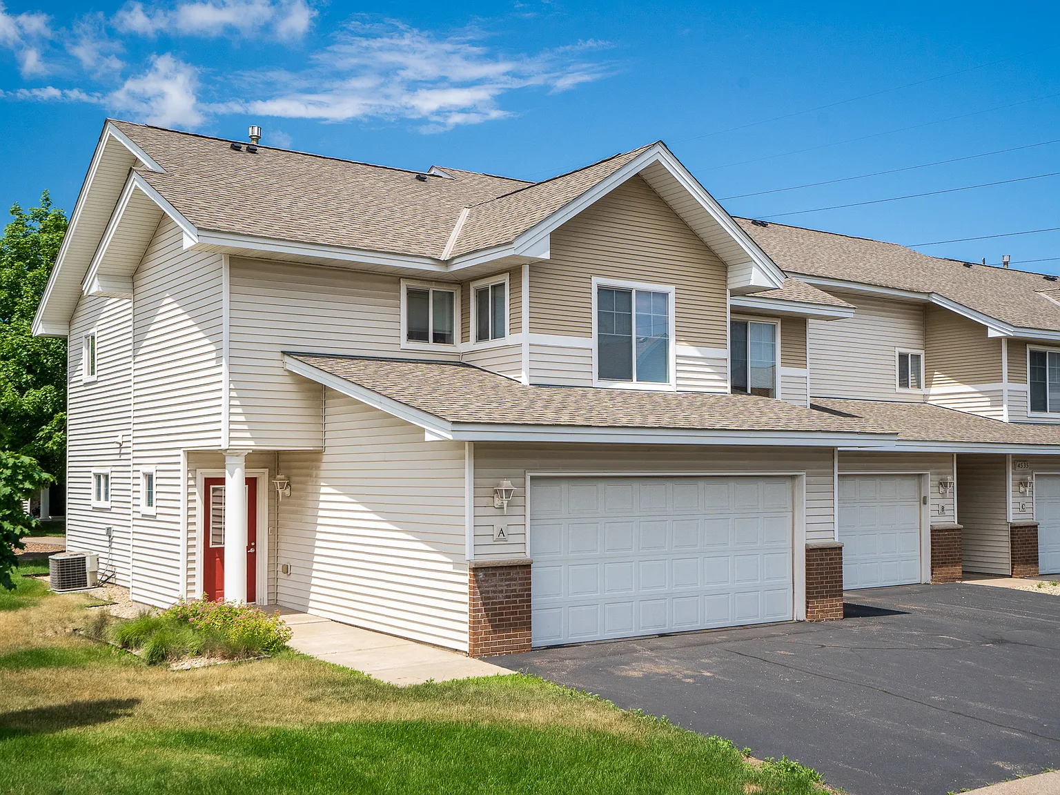 Cedar Villas Townhomes — Photo 1