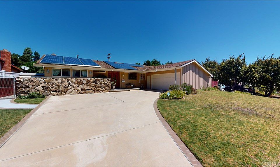 1st image of 23435 Community St