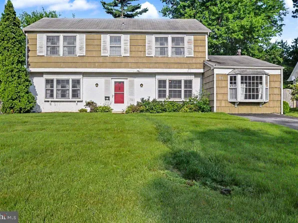 2712 Filbert Ln, Bowie, MD 20715