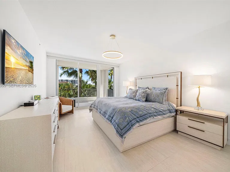 701 Crandon Blvd #401 — Photo 18