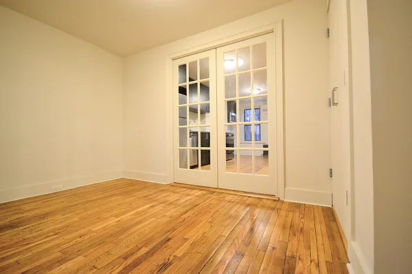 Rented by Bold New York | media 32