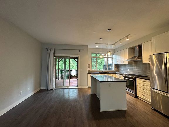 4th image of 13305 240th St #81