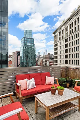 Sold by Douglas Elliman | media 18
