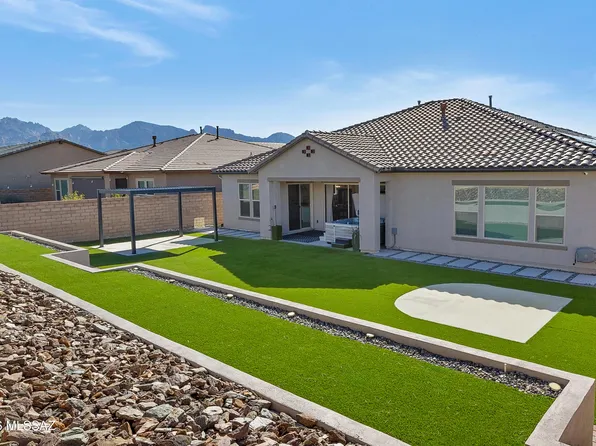 470 W Red Ribbon Ln, Oro Valley, AZ 85755