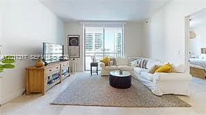 1060 Brickell Ave #1805 — Photo 4
